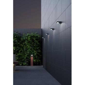 IRIS - Black solar energy spotlight 4000K Beneito Faure outdoor light