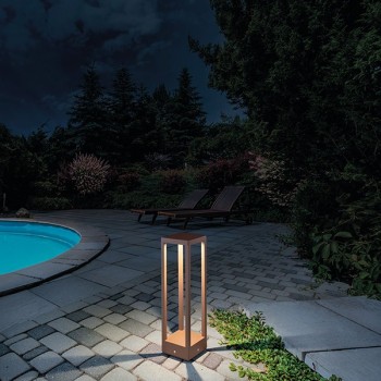 2.2w solar led Home lantern, battery operated. IP54 for outdoor use. Lantern. Ideal outside. Zafferano