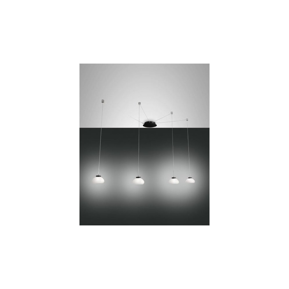 Lampadario a sospensione a Led in metallo e vetro soffiato Arabella 3547-49-102, colore bianco ,32W.Fabas Luce