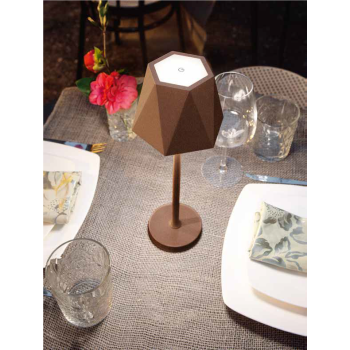 Fiji Portable and rechargeable corten led table lamp IP54 Ondaluce